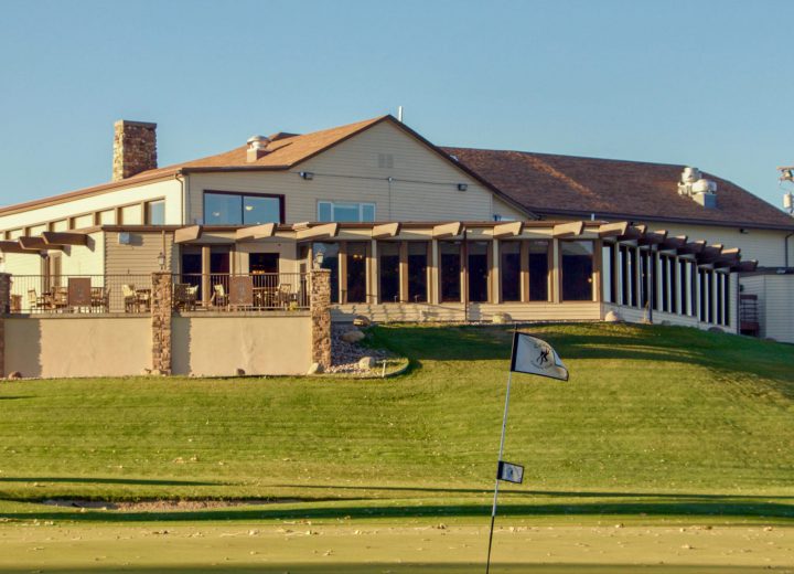 casper country club clubhouse seen from course
